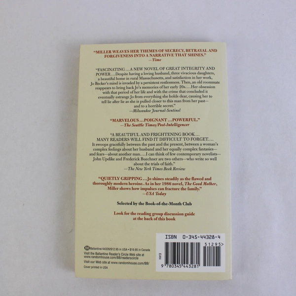 While I Was Gone by Sue Miller Oprah Book Club 2000 Paperback Novel