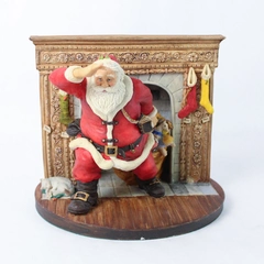 1989 LE Whitley Bay Hand Crafted Porcelain Sculpture Entry By Lawrence Heyda 