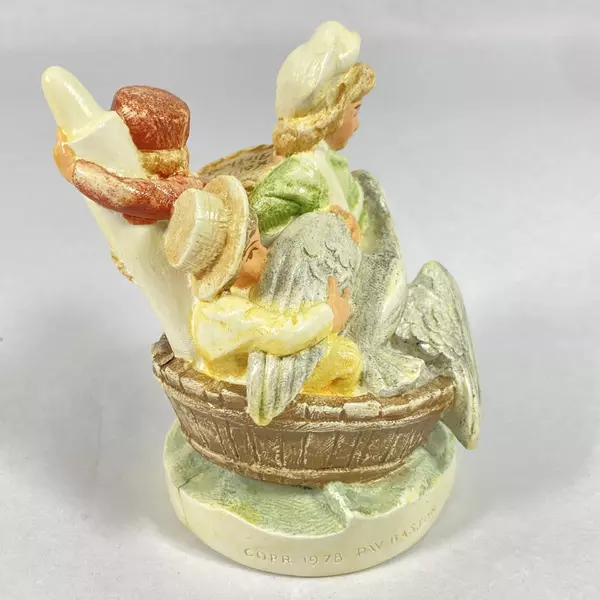 1976 Sebastian Miniatures Rub-A-Dub-Dub Figurine with Box #6404