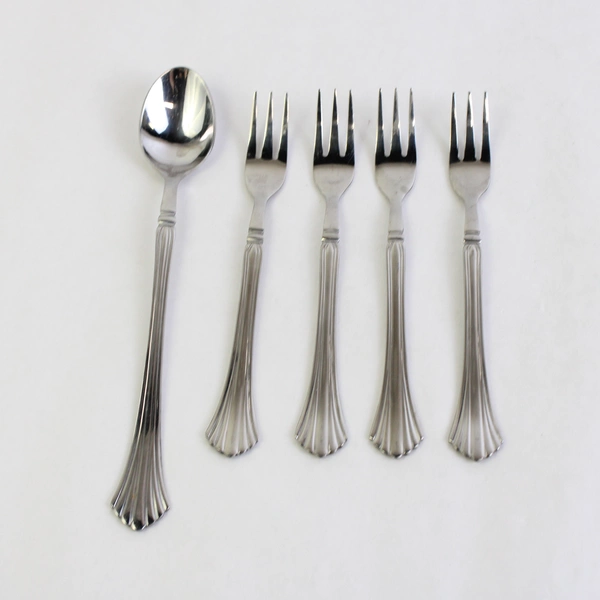 Lot of 5 Cambridge Flatware Tracy (Stainless) 4 Cocktail Forks & Iced Tea Spoon