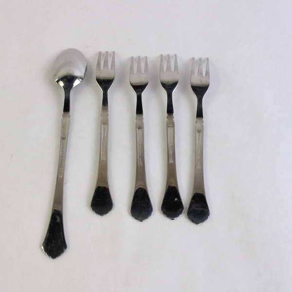 Lot of 5 Cambridge Flatware Tracy (Stainless) 4 Cocktail Forks & Iced Tea Spoon