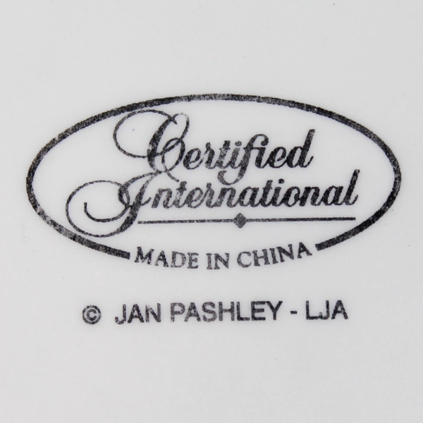 Certified International Christmas Plate Jan Pashley Ice Skating Santa   