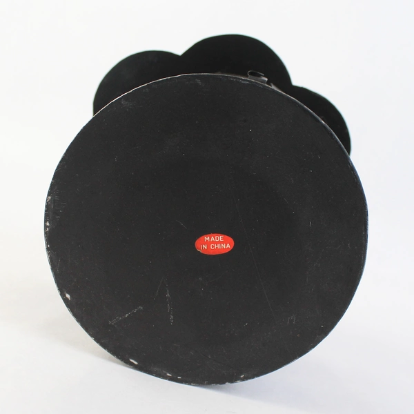 Hanging Black Metal Pierced Heart Pillar Candle Holder Lantern Porch Patio