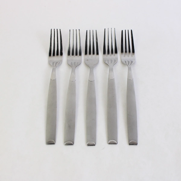 Lot Of 5 Cambridge Flatware Kiona Sand Stainless Salad Forks