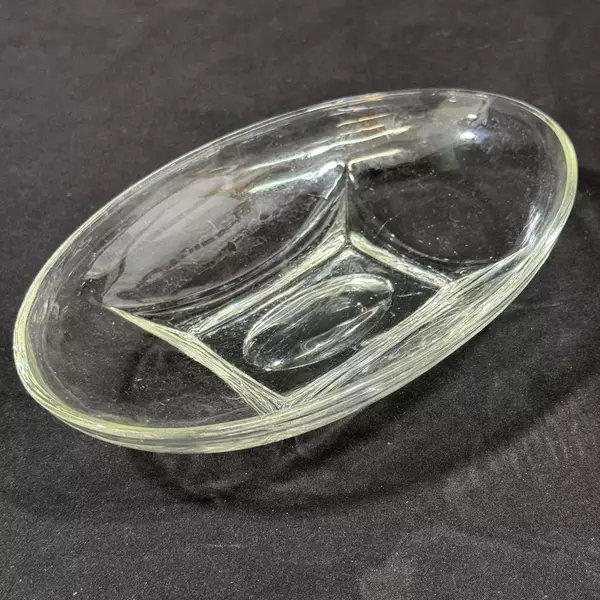 Vintage Hazel Atlas Colony 8" Clear Oval Glass Bowl