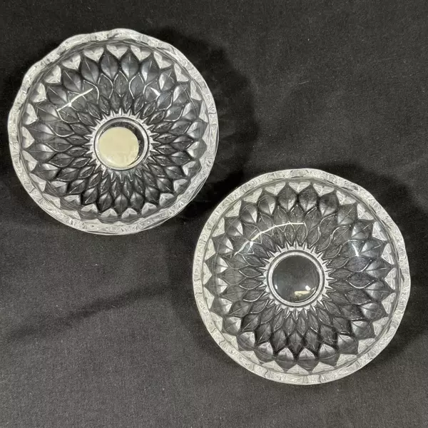 Lot of 2 1986 Avon Garanti Plus Cristal Trinket Bowls France Collectibles