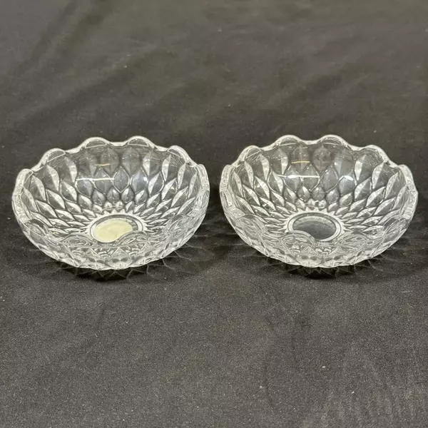 Lot of 2 1986 Avon Garanti Plus Cristal Trinket Bowls France Collectibles