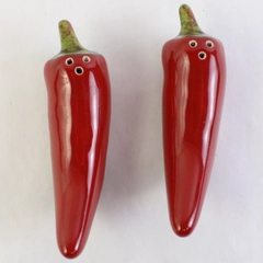 Set Of 2 Unbranded Ceramic Red Chili Pepper Salt & Pepper Shakers