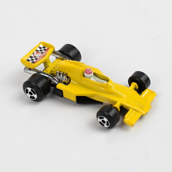 Lot of 7 Die Cast Toy Cars Collectible Vehicles with Paint Wear