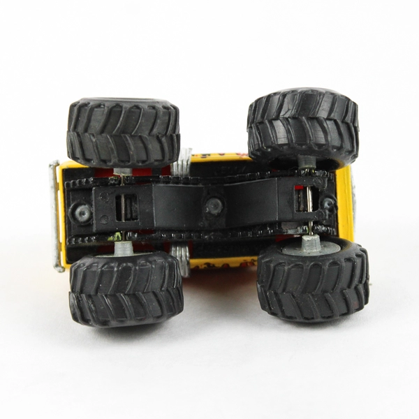 1986 Zee Toys P5004 California Van Thunder Beast Diecast Toy Hong Kong