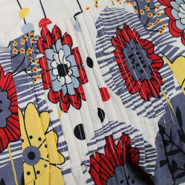 DownEast Basics Primary Colors Floral Knee-Length Skirt Women's Size XS Flaw