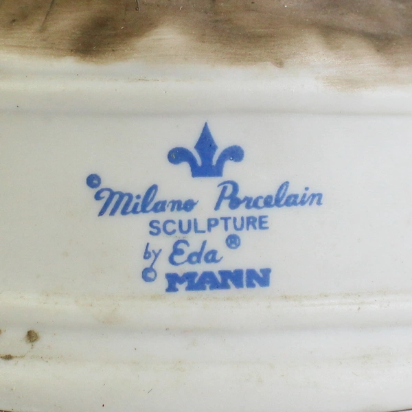 Milano Music Box Porcelain Musical Figurine By Eda Mann Red Cardinal Korea