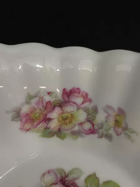 Vintage Gerold Porzellan Bon Bon Bowl GDR2 Pink Roses Gold Trim 5.75"