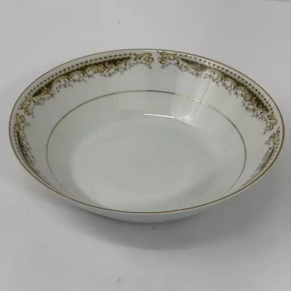 Signature Queen Anne Fine China Vegetable Serving Bowl Japan 9.25"
