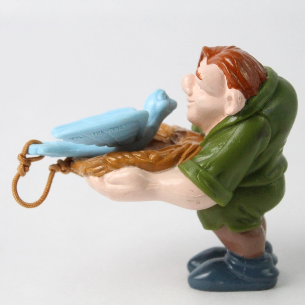 1997 Disney The Hunchback Of Notre Dame Quasimodo With Bird And Nest PVC Toy