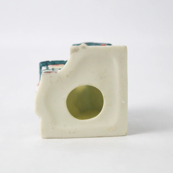 1984 Dept. 56 Dicken's Village Lite Up Mini Jones And Co. Mats Ornament