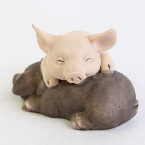 Vintage 1988 Enesco 2.25" Ceramic Pigs Couple Figurine Collectible