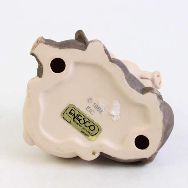 Vintage 1988 Enesco 2.25" Ceramic Pigs Couple Figurine Collectible