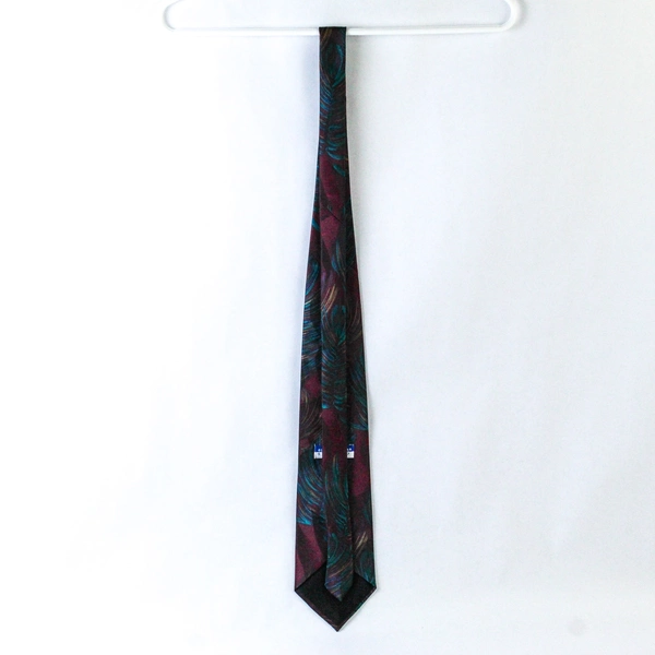 Oscar De La Renta Burgundy Leaf Abstract Necktie 55" Men’s Tie - Good Condition