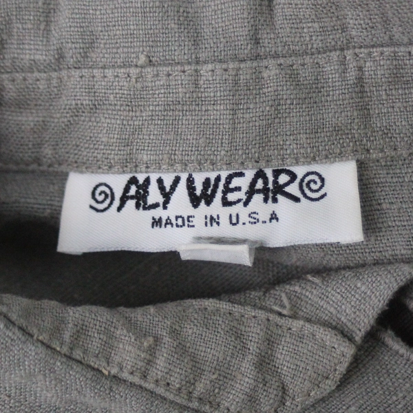 Aly Wear Gray Women's Button Up Medium Long Sleeve