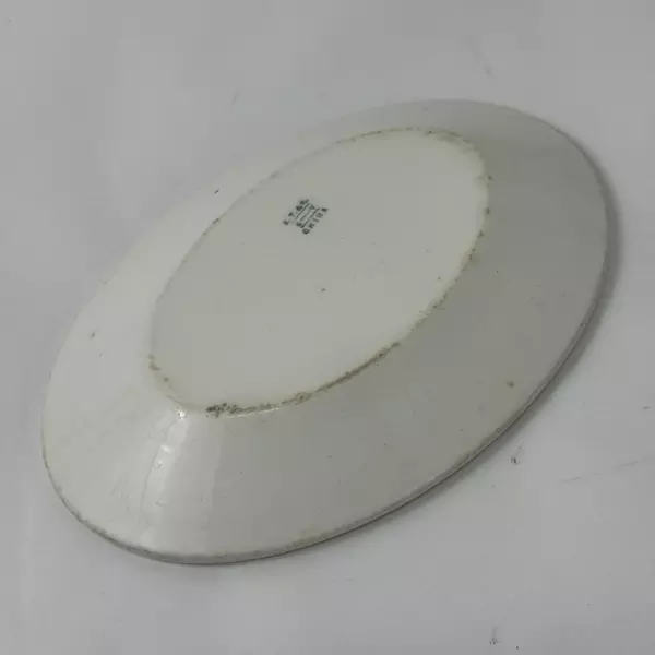 Vintage Knowles Taylor White Semi Vitreous 9" Oval Plate Dinnerware