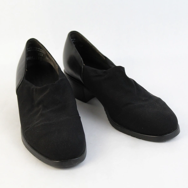 Munro American Black Wedge Slide On Sandals Women's Size 7.5 M