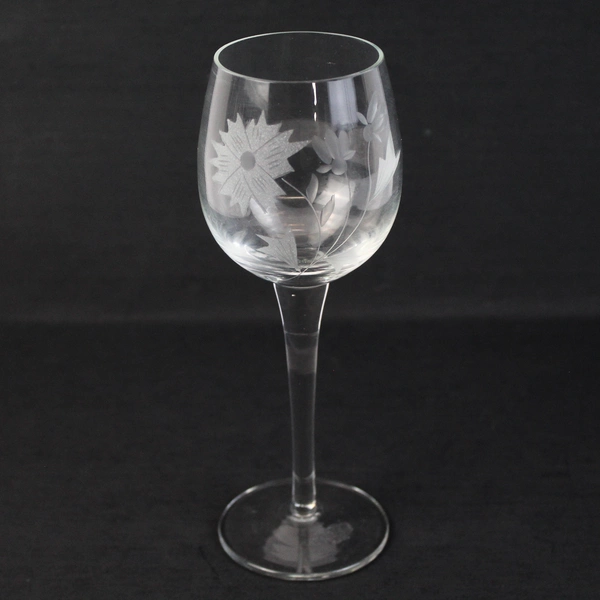 Vintage Etched Floral Decanter With 6 Matching Glasses