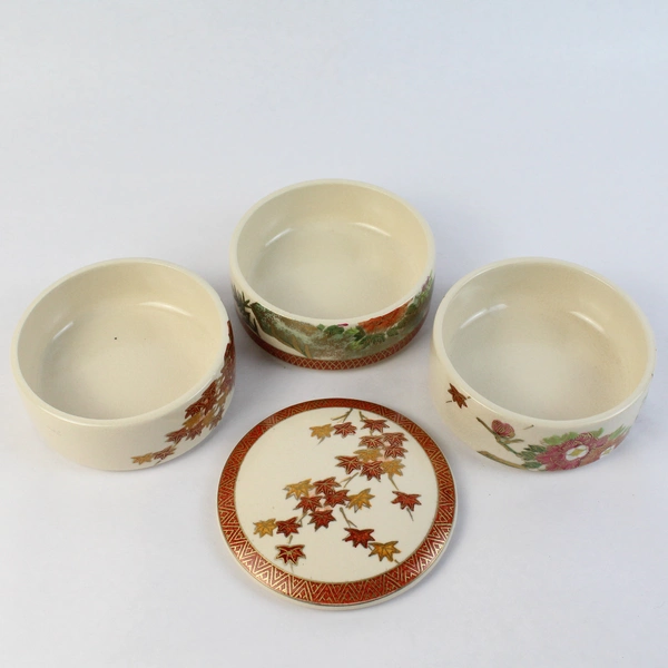 Vintage 4 Piece Leaf And Flower Pattern Stacking Bowl Set From Japan