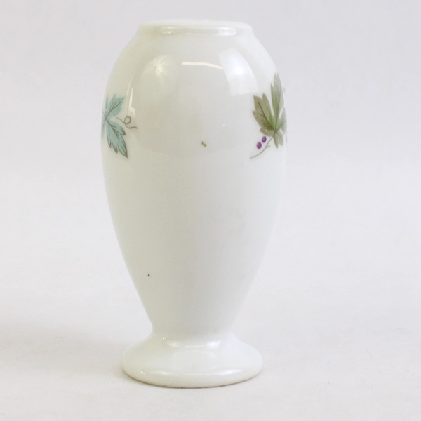 Vintage 1967 Fine China Of Japan Pepper Shaker Grape Cluster And Leaves
