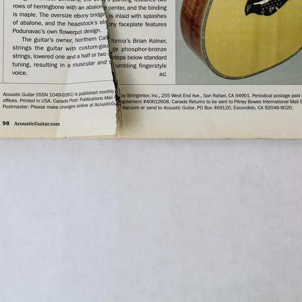 Acoustic Guitar Magazine Oct 2011 - Sarah Jarosz, Richard Thompson, Ripped Pages