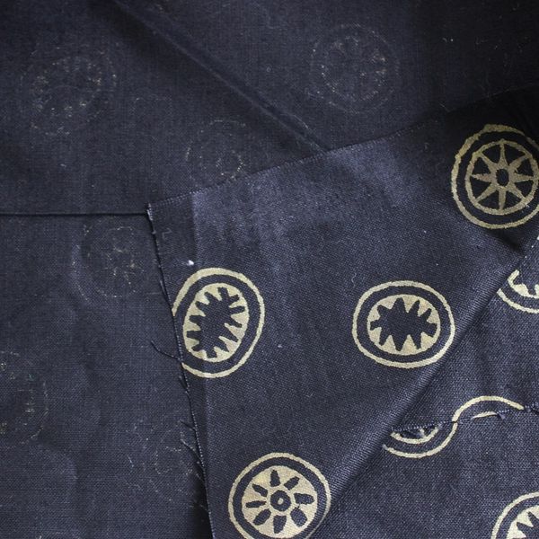 Woven Lightweight Gold Print Cotton Fabric 40" x 0.75+ Yds for Quilting Crafts