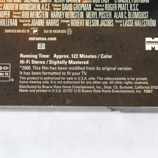 Chocolat 2000 VHS With Johnny Depp and Juliette Binoche Miramax 