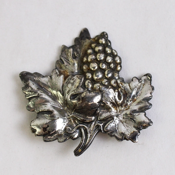 Vintage Jewel Art Sterling Grape Cluster Brooch With Screw Back Clip On Earrings