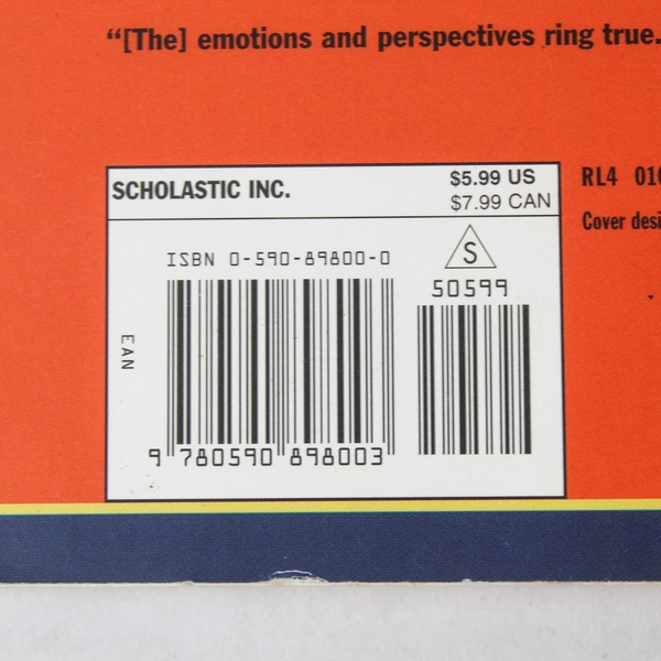 Bat 6 by Virginia Euwer Wolff 1998 Scholastic Paperback Book - Good Condition