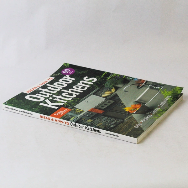 Ideas & How-To Outdoor Kitchens by Better Homes & Gardens 2008 Paperback