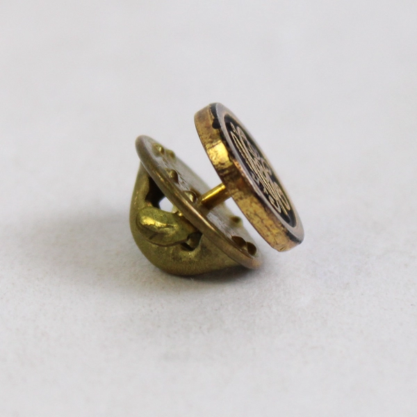 Vintage Gold Tone Weight Watchers 10 Year Lapel or Hat Pin Badge