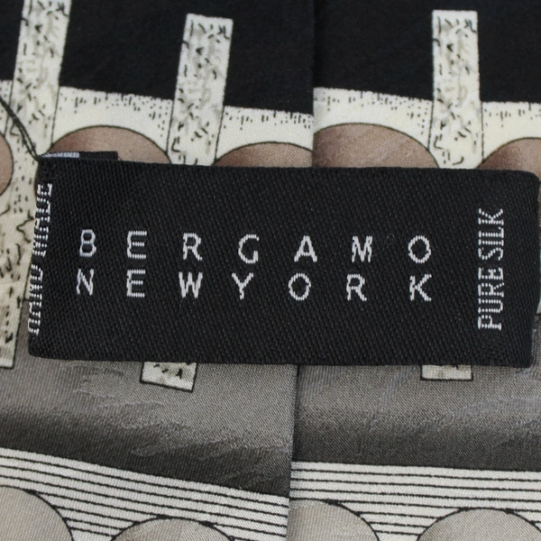 Bergamo New York 100% Silk Tie Black & Gray Geometric Pattern 60"