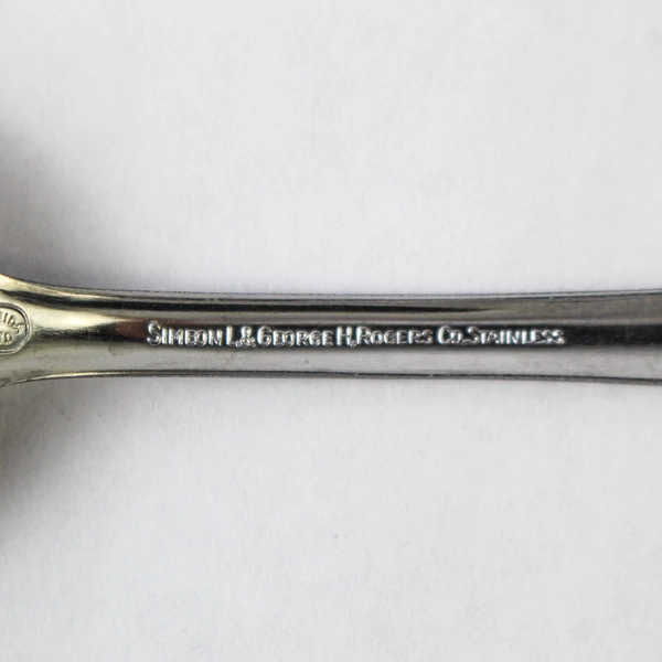 5 Oneida Simon L. & George H Rogers Co. Homestead Soup Spoons Stainless Steel