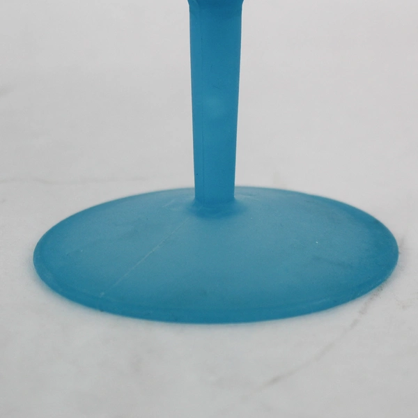 Lot of 8 Blue Plastic Wine Cups with Wave Pattern for Parties & Events