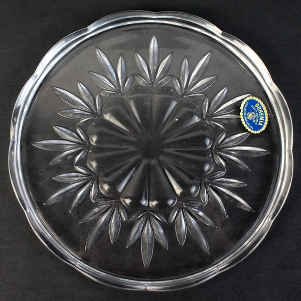 Bohemia Lead Crystal Plate 8.25 Inch Leaf Pattern