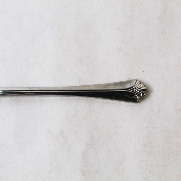 Towle Santa Barbara Stainless Steel Butter Knife 7" - Pre-Owned Flatware