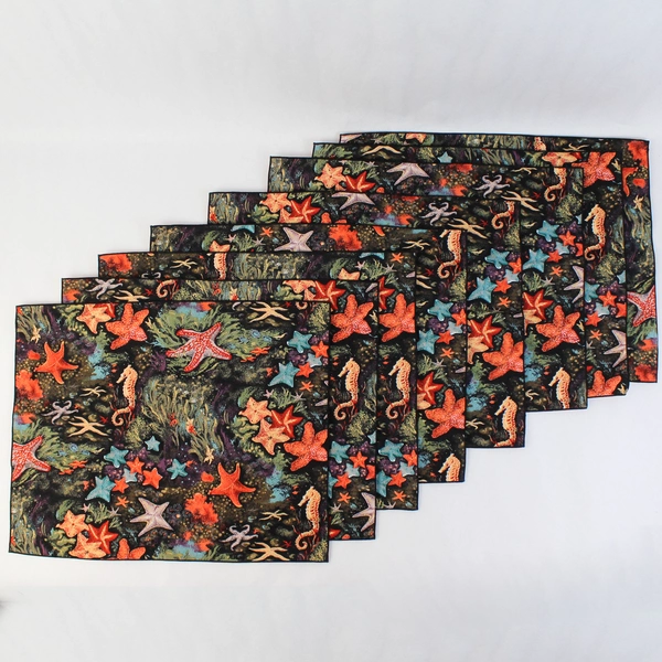 Set of 8 Unbranded Cloth Napkins Starfish Coral On Black Background 16" x 12.75"