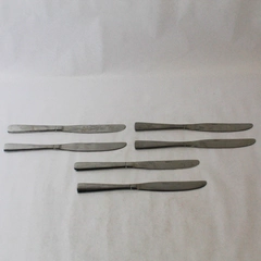 Lot of 6 Oneida Avery 10" Stainless Steel Dinner Knives - Pre-Owned Flatware