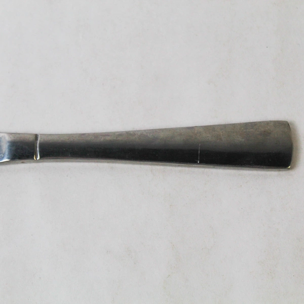 Lot of 6 Oneida Avery 10" Stainless Steel Dinner Knives - Pre-Owned Flatware