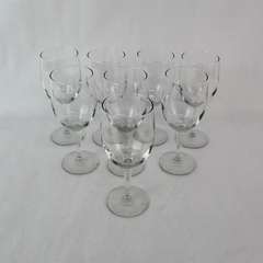 Lot of 8 Vintage Wine Glasses Round Stems No Brand 7 Inch
