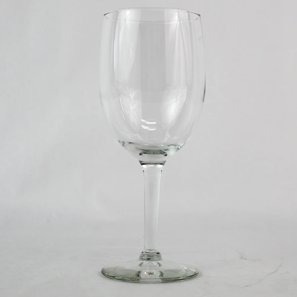 Lot of 8 Vintage Wine Glasses Round Stems No Brand 7 Inch