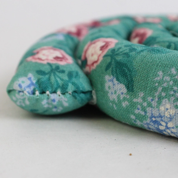 Vintage Loving Scent-Sations Cinnamon Scented Trivet Pot Holder 5.5"