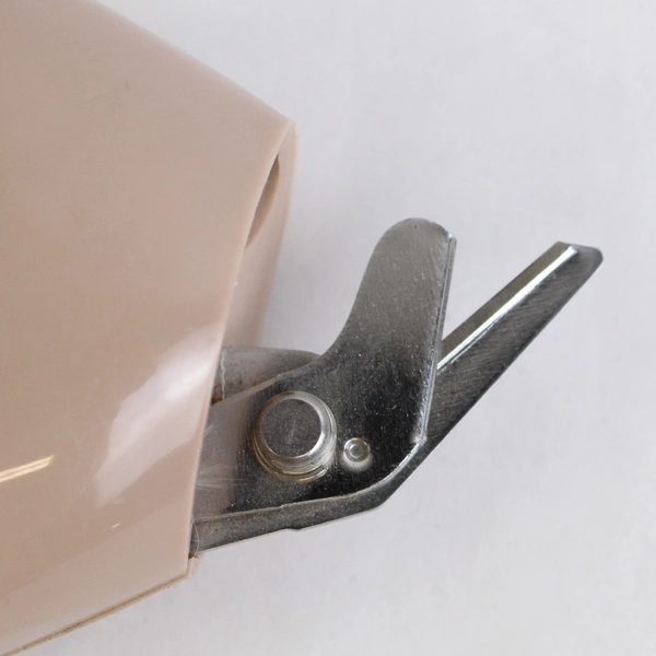 Vintage Thor Speed Snips Electric Fabric Scissors with Light Model 1010a USA 