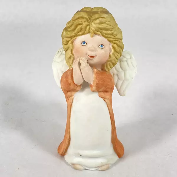 Vintage Set of 3 Ceramic Angel Figurines Praying Over Baby Jesus