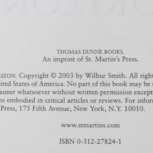 Wilbur Smith Blue Horizon Courtney Family Adventures 2003 HC - Good Condition